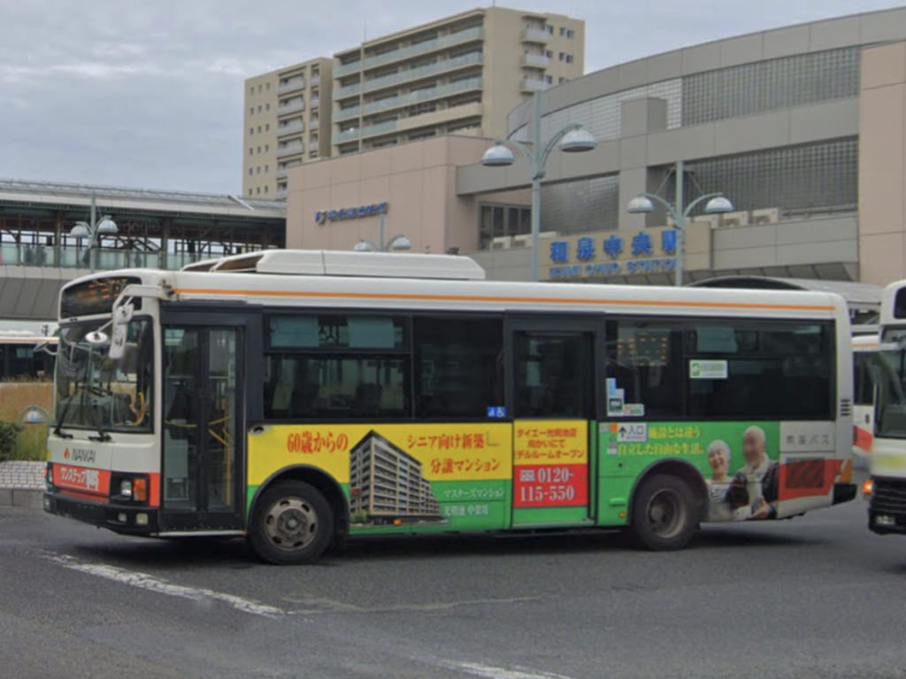 和泉中央駅にて、南海バス