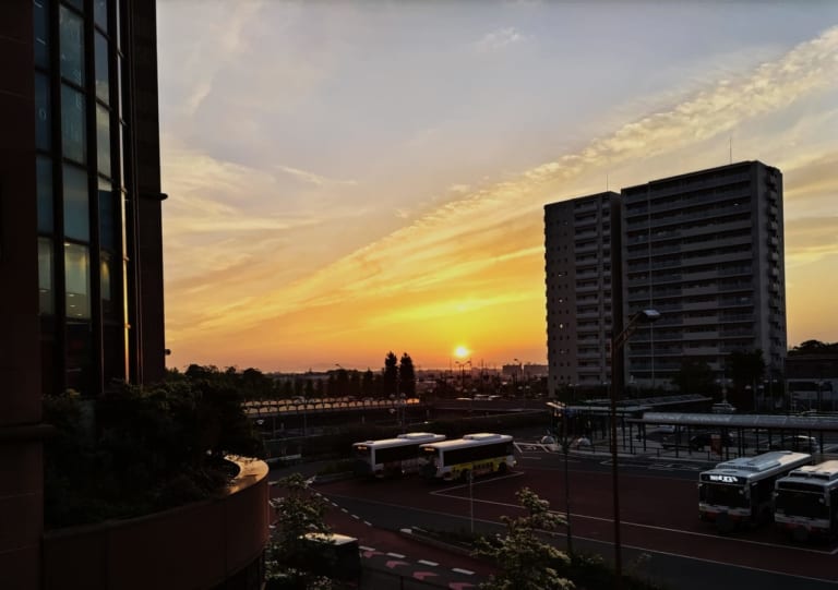 【和泉市】和泉中央駅デッキから見えた美しい夕景をお届けします。 | 号外NET 和泉市