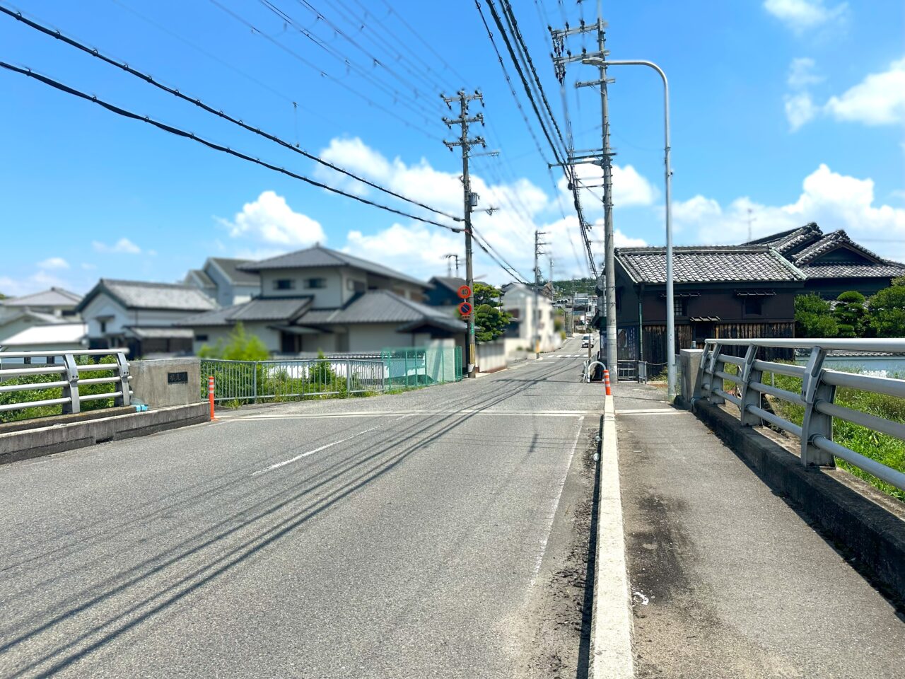 和泉 鰻のうな昇がある223号線