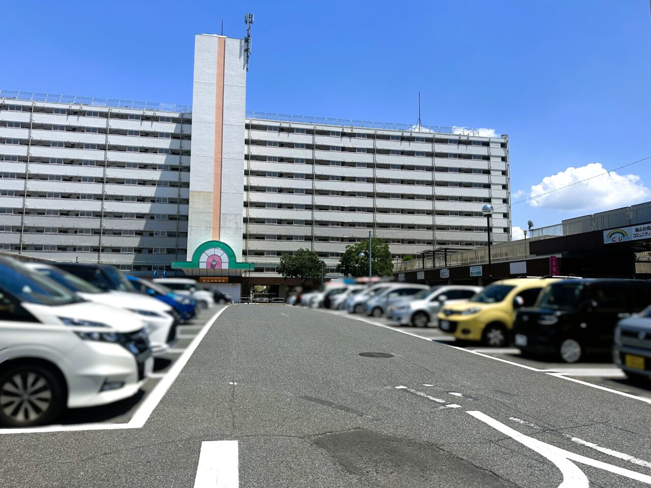 鶴山台夏祭り　ふれあいの広場　会場