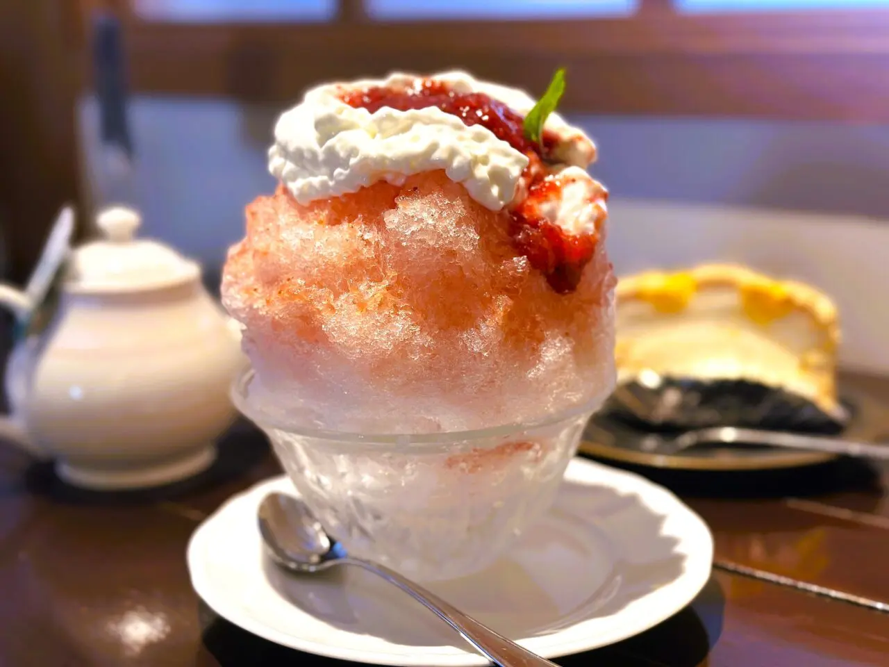 むか新プラスの和泉産いちごふわふわミルク