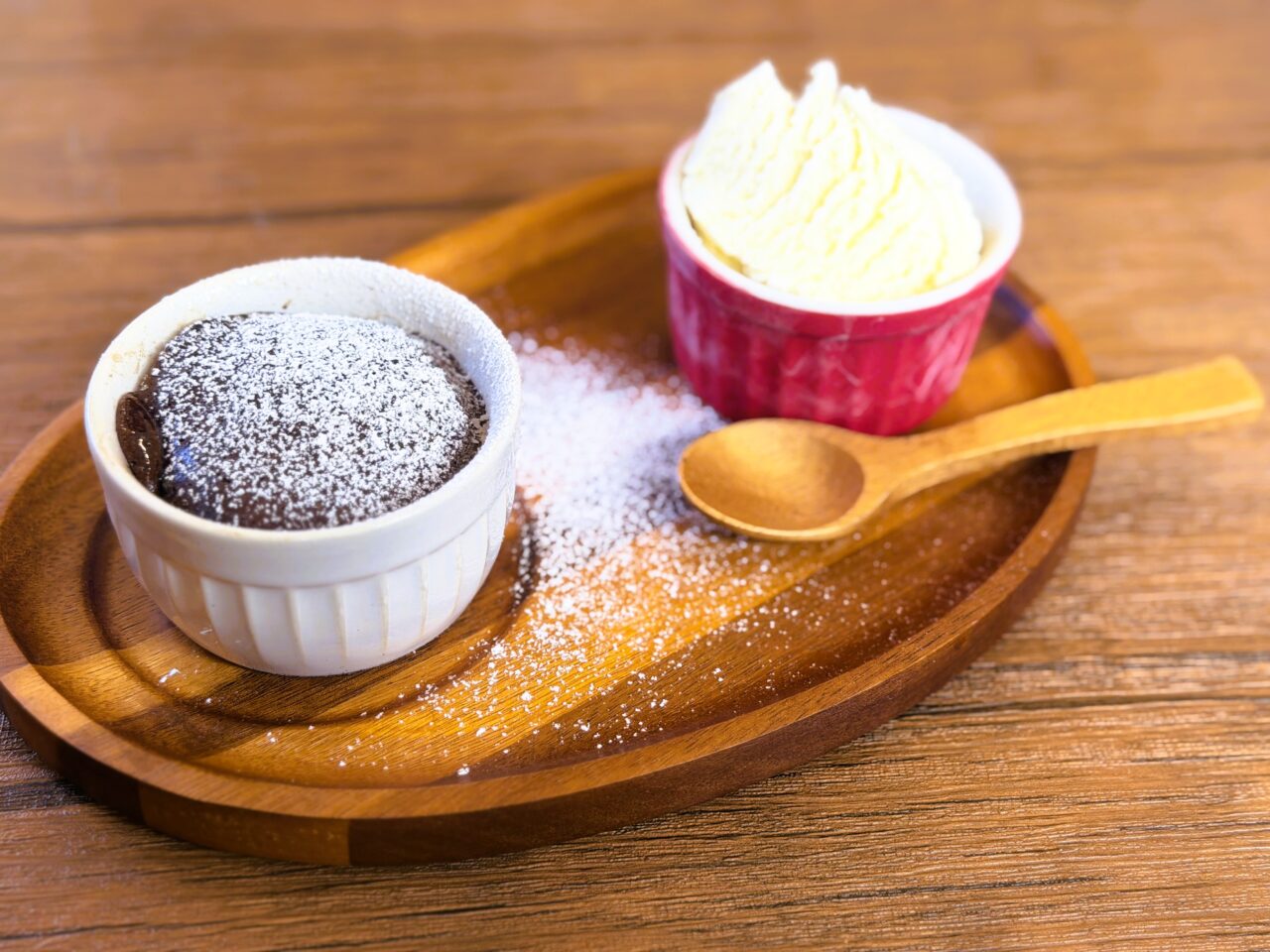 ランチのデザート　フォンダンショコラ