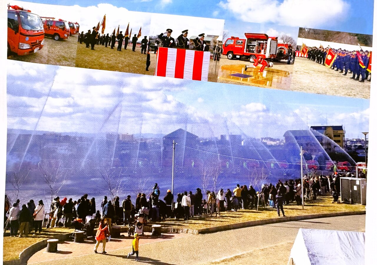 和泉市消防出初式　一斉放水風景
