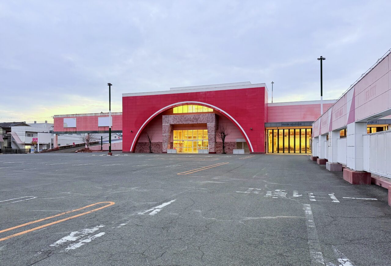ホームセンターコーナン和泉寺田店