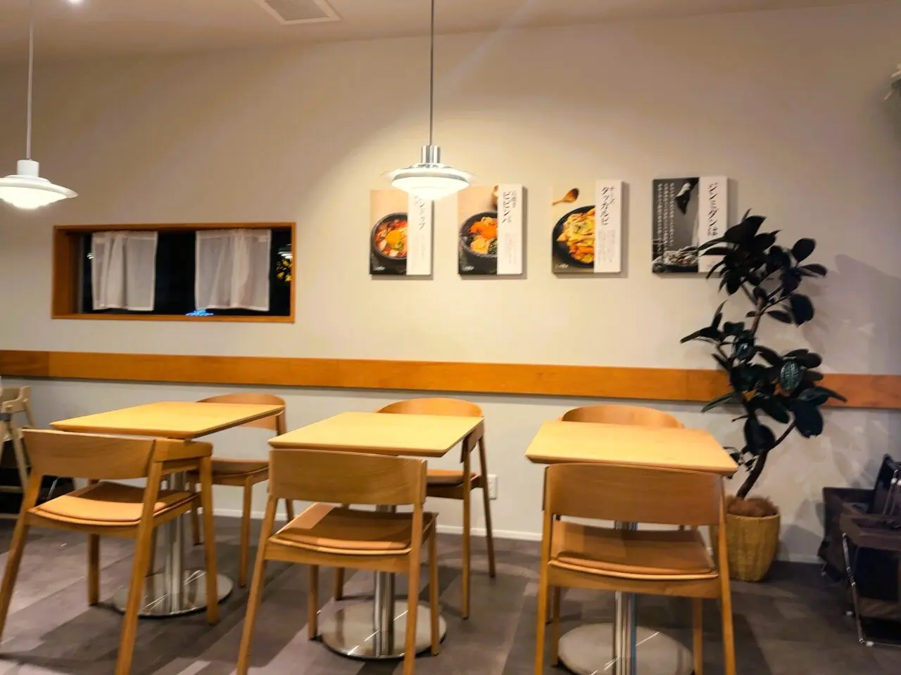 ジンミダン　店内