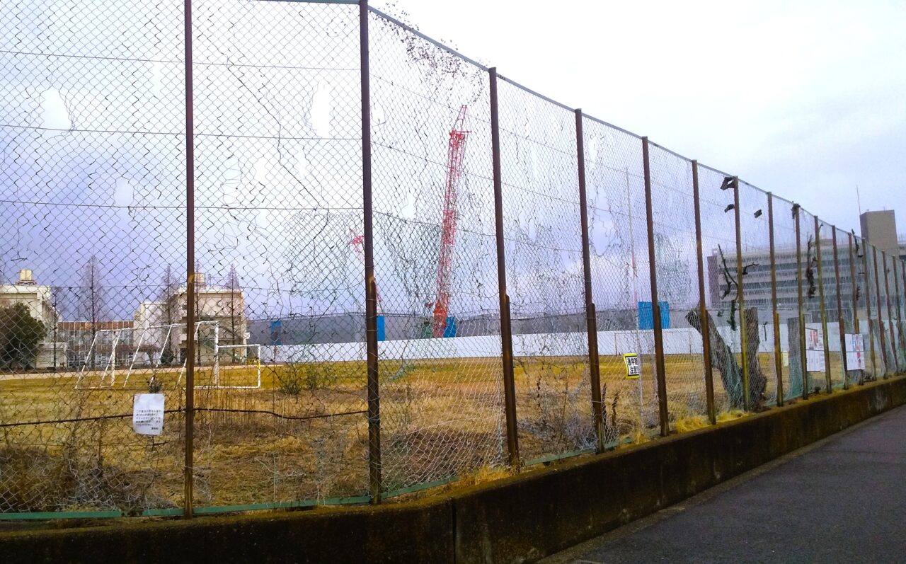 富秋町建築現場