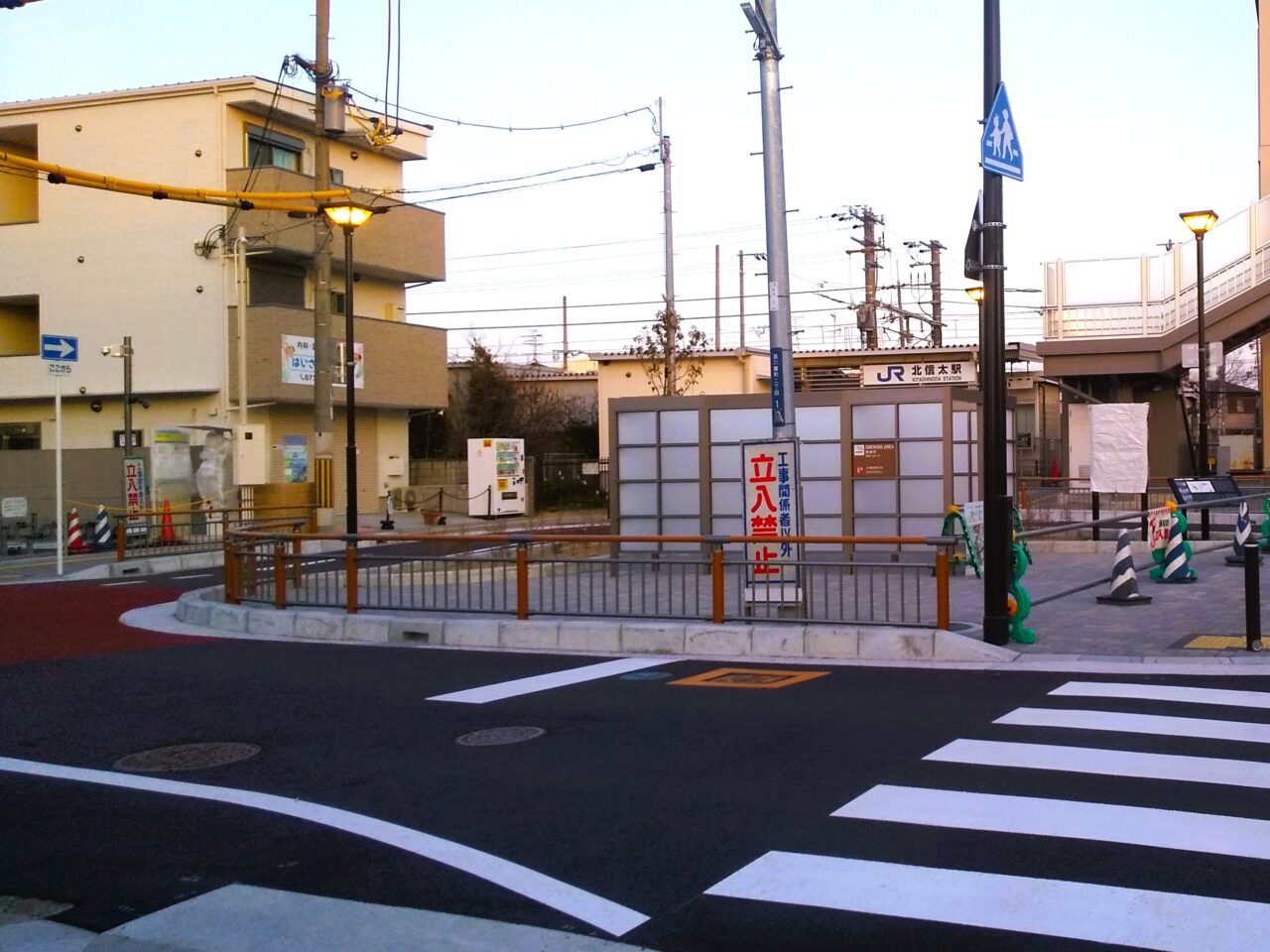 JR北信太駅前喫煙所3月上旬の様子