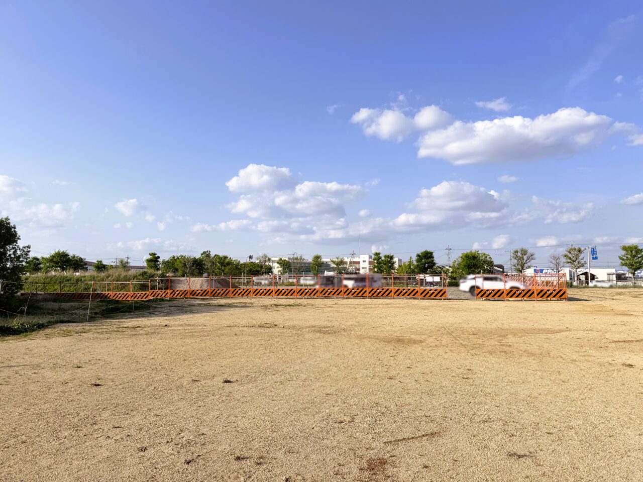 池上曽根史跡公園臨時駐車場