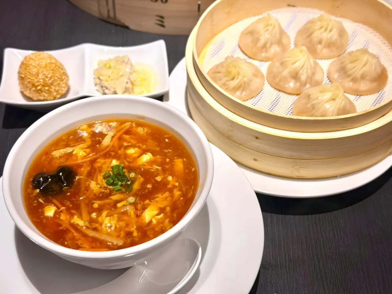酸辣湯ハーフ麺
