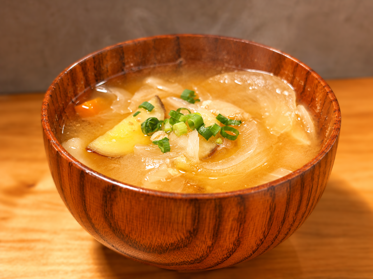栄養たっぷりな具だくさん味噌汁