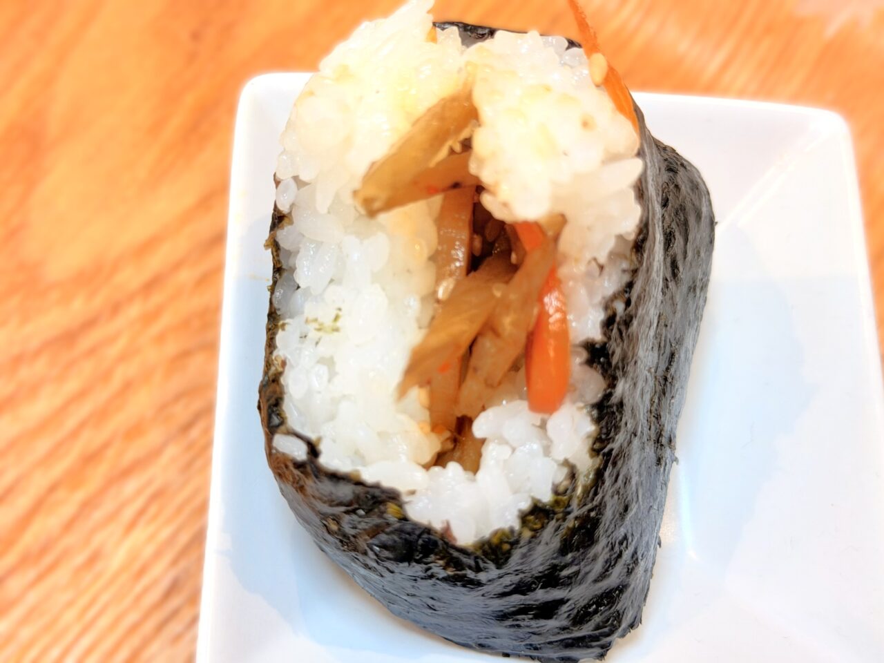 きんぴらごぼうおにぎり